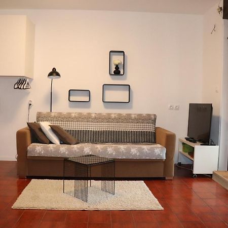 Apartments Zvezdica*** With Garden Zambratija  Ngoại thất bức ảnh