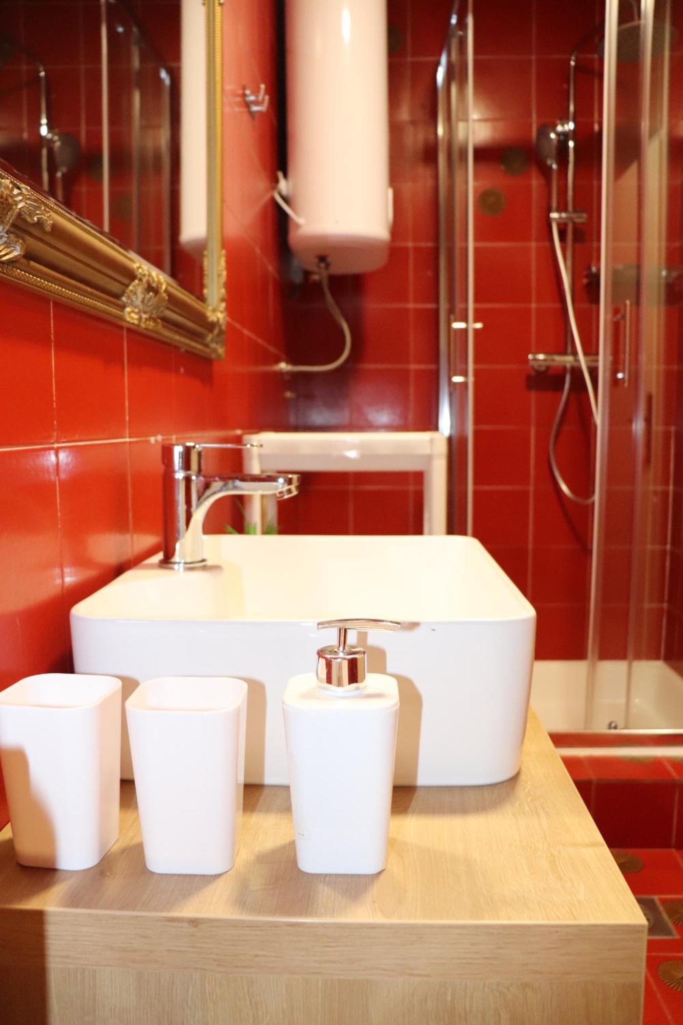 Apartments Zvezdica*** With Garden Zambratija  Ngoại thất bức ảnh
